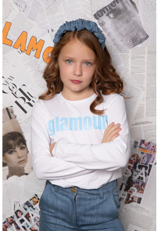 White long-sleeved T-shirt with Glamor inscription