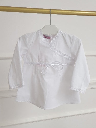 White cotton shirt with lace